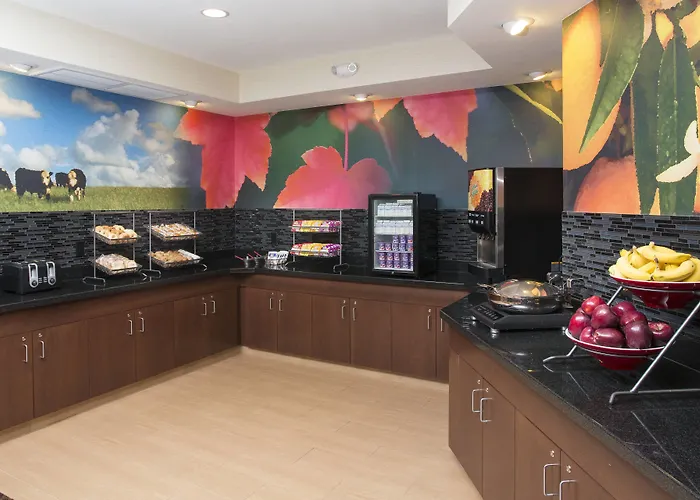 Fairfield Inn & Suites By Marriott Quincy