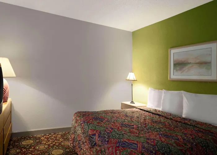 Days Inn West Memphis