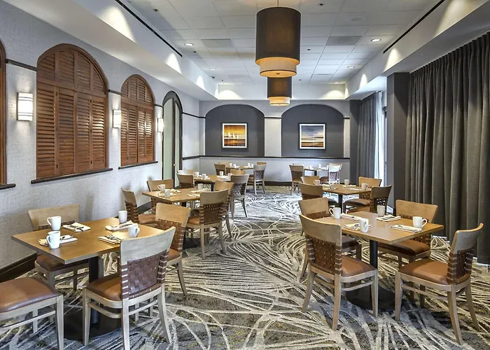 Doubletree By Hilton Modesto