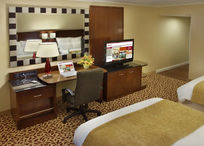 Trumbull Marriott Shelton