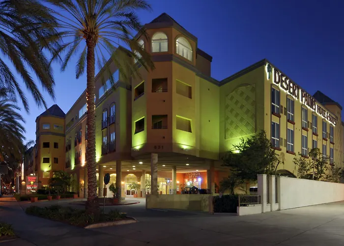 Desert Palms Hotel & Suites Anaheim Resort