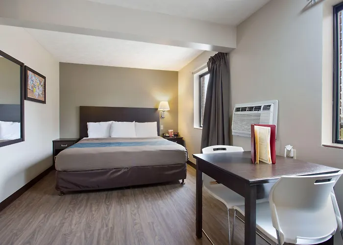 Red Lion Inn & Suites Olathe Kansas City