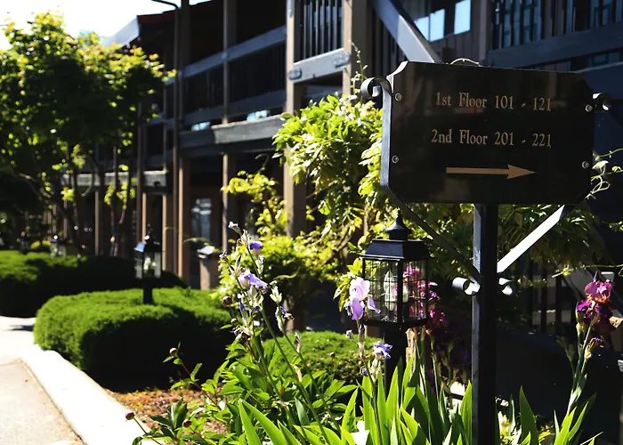 Coachman Inn Oak Harbor