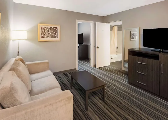 Best Western Riverside Inn