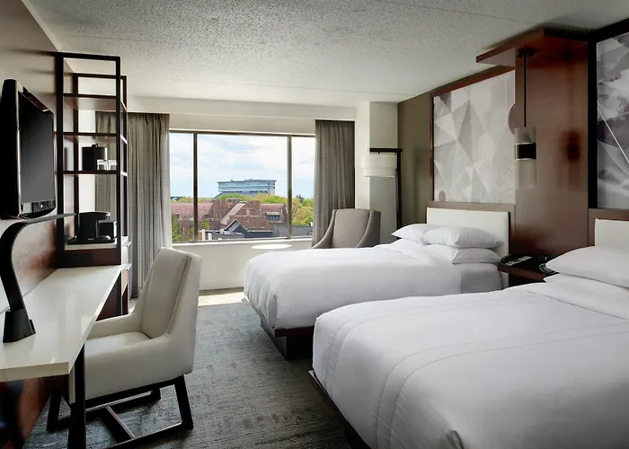 Marriott East Lansing At University Place