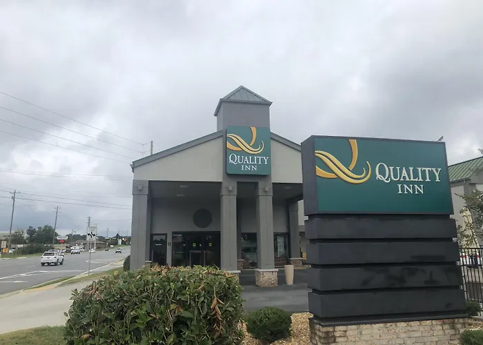 Quality Inn Calhoun North I-75