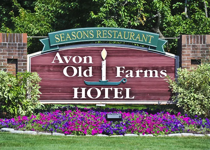 Avon Old Farms Hotel