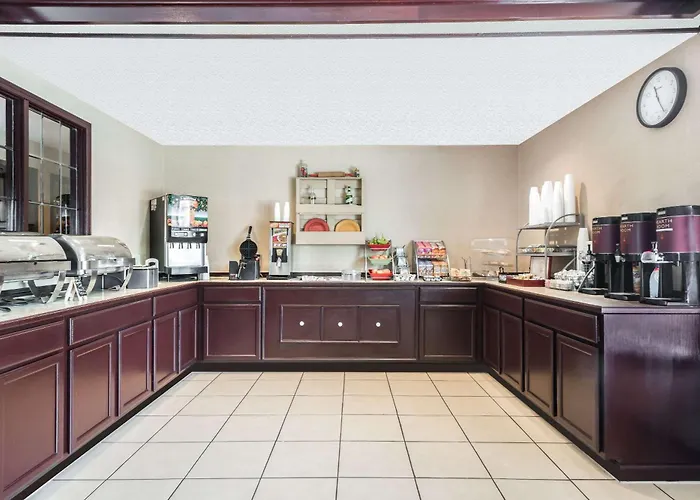 Hawthorn Extended Stay By Wyndham Dayton