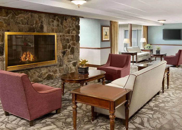 Ramada Plaza By Wyndham Portland