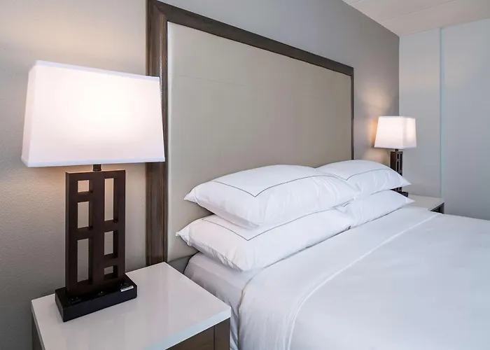 Doubletree By Hilton Madison East