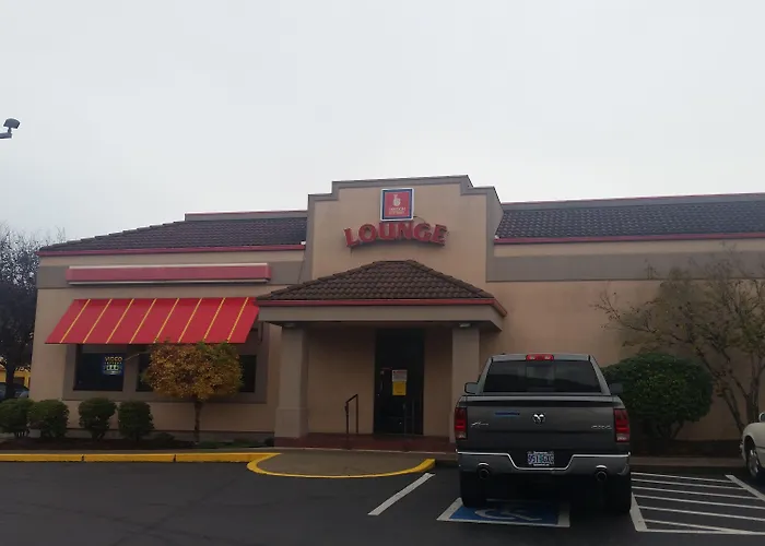 Best Western Plus Mill Creek Inn