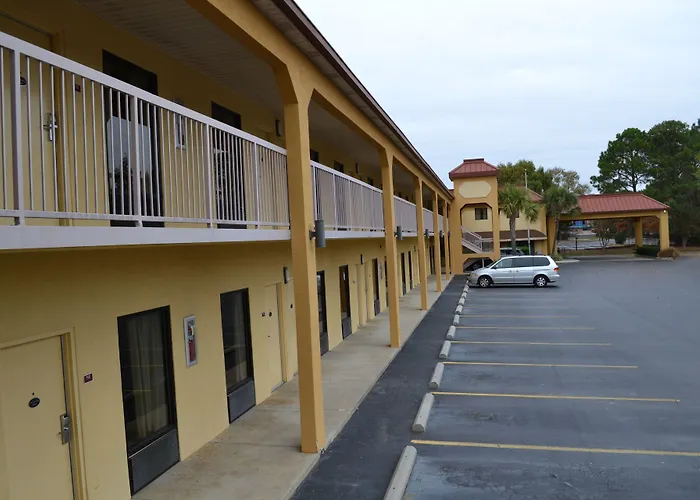 Fairview Inn & Suites Mobile