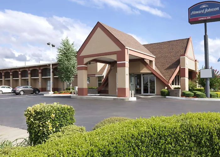 Howard Johnson By Wyndham Oklahoma City Okc Airport, Near Fairgrounds, I40- Free Full Hot Breakfast