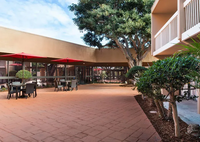 Holiday Inn Oxnard - Ventura By Ihg