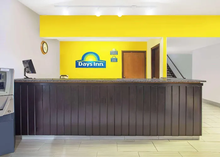 Days Inn By Wyndham Fond Du Lac