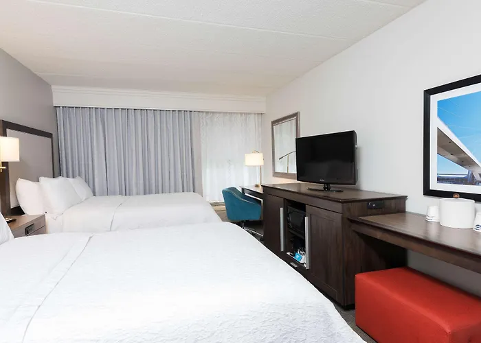 Hampton Inn Milwaukee Northwest