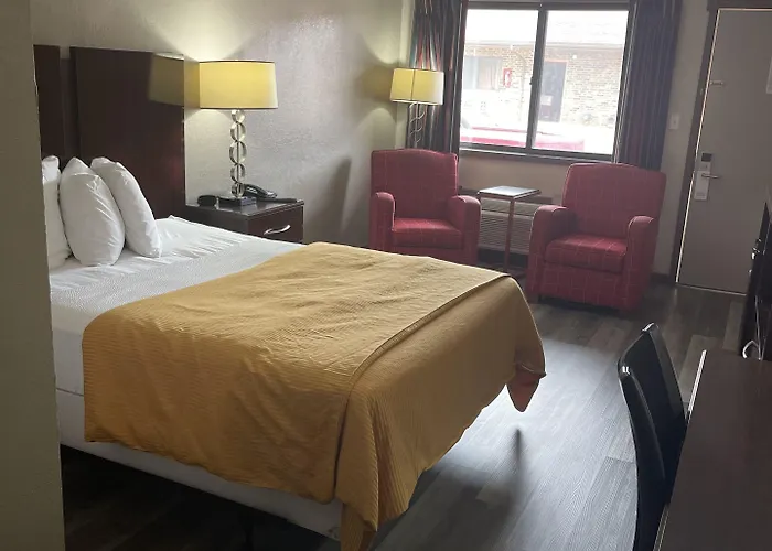 Royal Inn & Suites