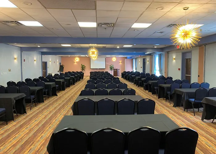 Albany Airport Inn