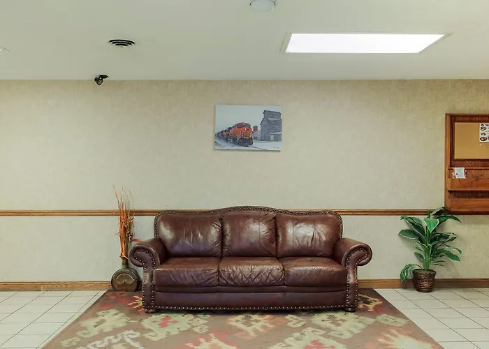 Coratel Inn & Suites By Jasper Mccook