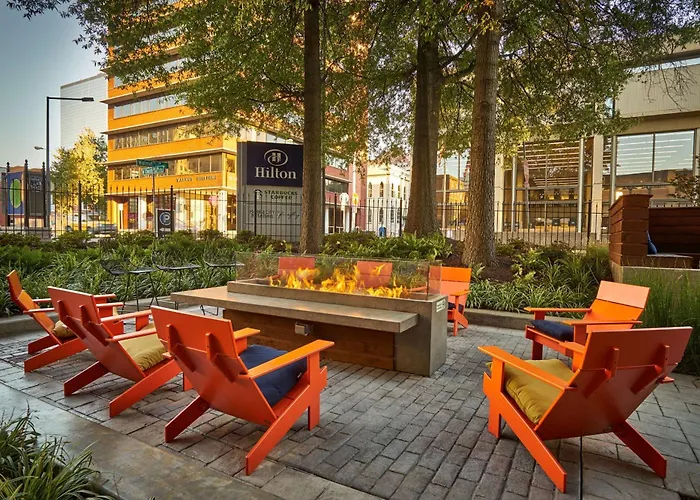Hilton Knoxville