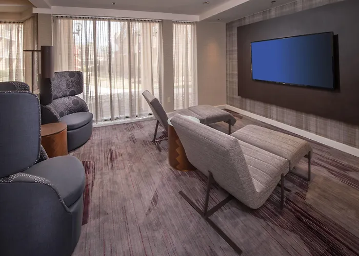 Courtyard By Marriott Dulles Airport Chantilly