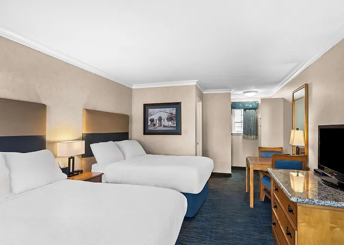 Best Western University Lodge