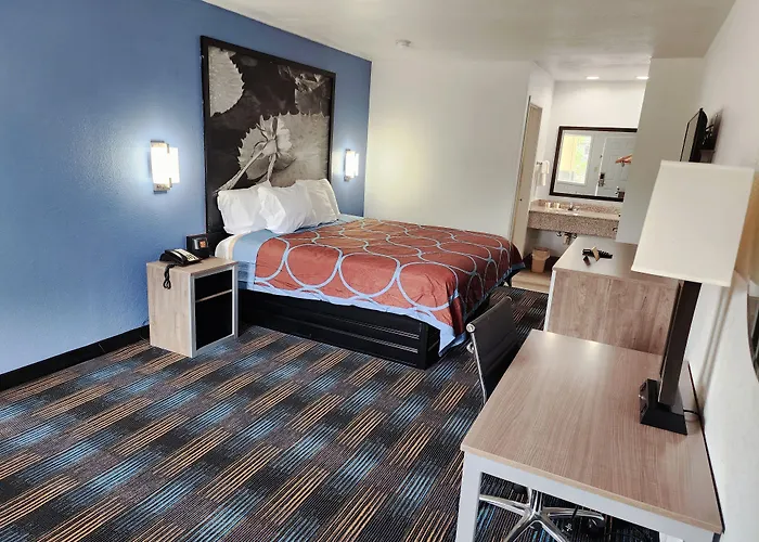 Super 8 By Wyndham Shreveport
