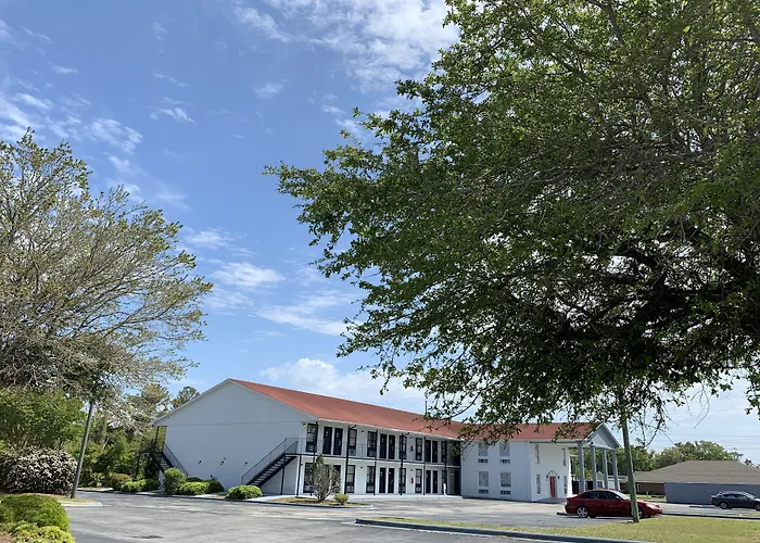 Econo Lodge Crystal Coast