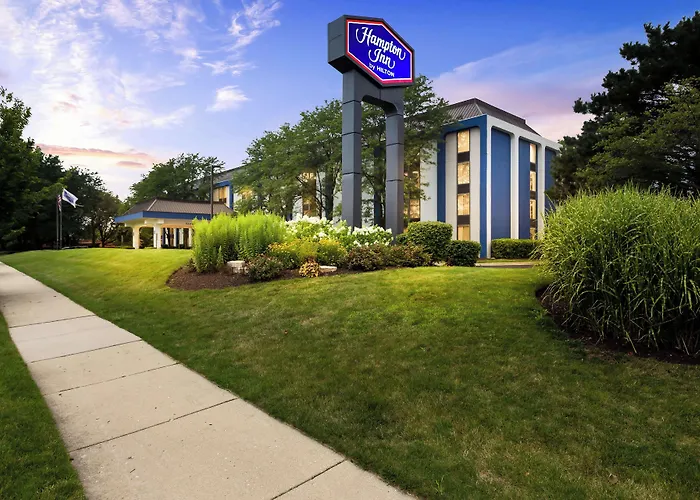 Hampton Inn Chicago-Naperville