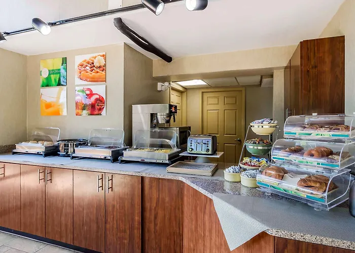 Quality Inn & Suites Sevierville - Pigeon Forge