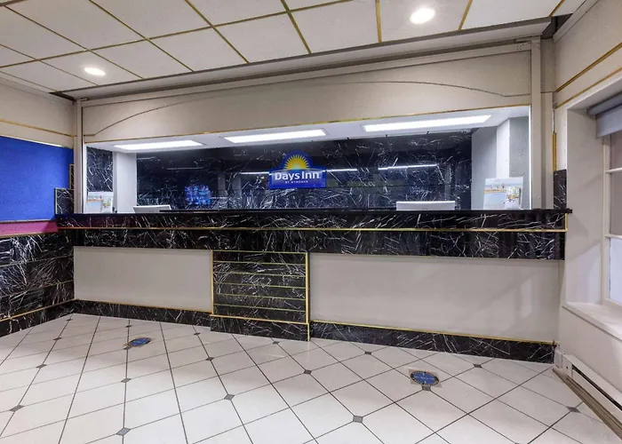 Days Inn By Wyndham Sandusky Cedar Point