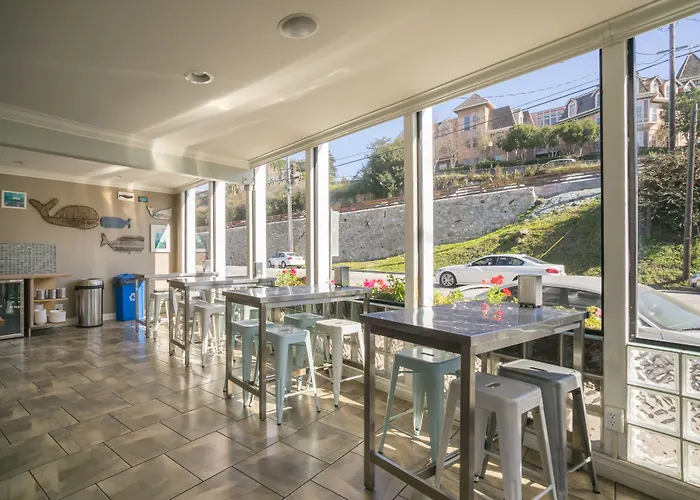 Bay Front Inn