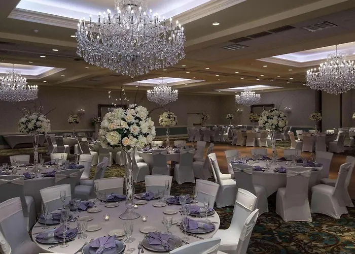 Radisson Hotel Freehold
