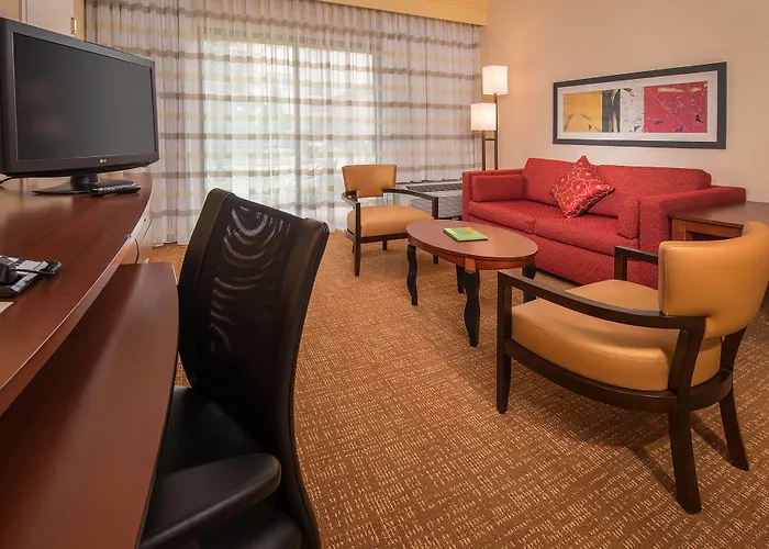 Courtyard By Marriott Dulles Airport Herndon/Reston