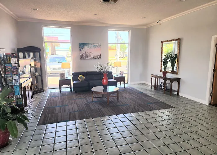 Americas Best Value Inn & Suites-Foley - Fully Renovated