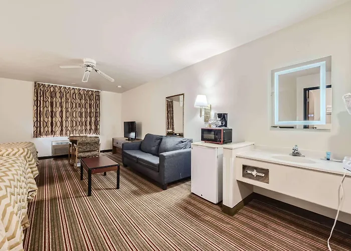 Travelodge By Wyndham Longmont