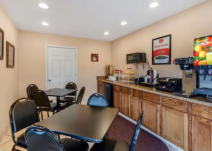 Econo Lodge Roanoke Civic Center