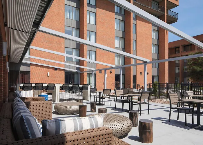 Doubletree By Hilton Hotel Syracuse