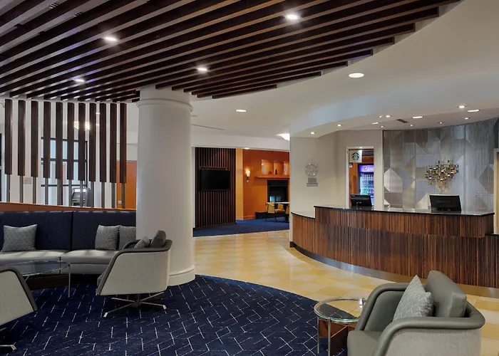 Courtyard By Marriott Springfield Downtown