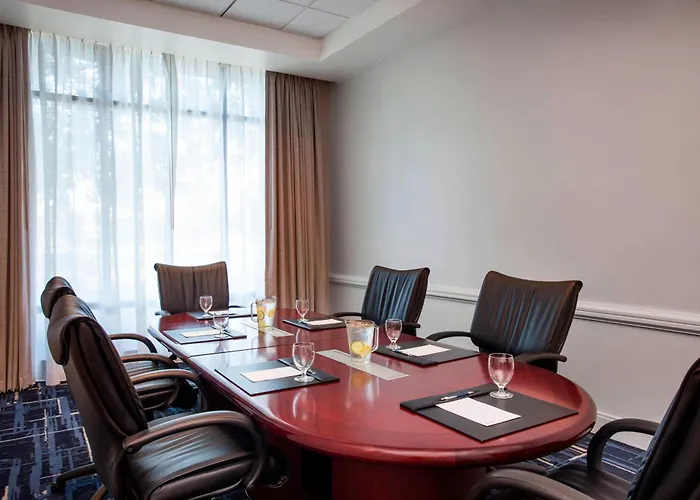 Sheraton Suites Philadelphia Airport