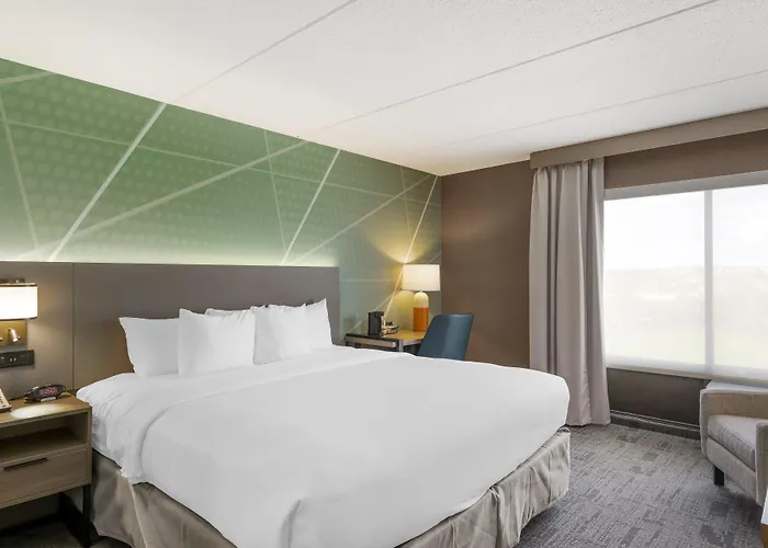 Comfort Inn & Suites Watertown - 1000 Islands