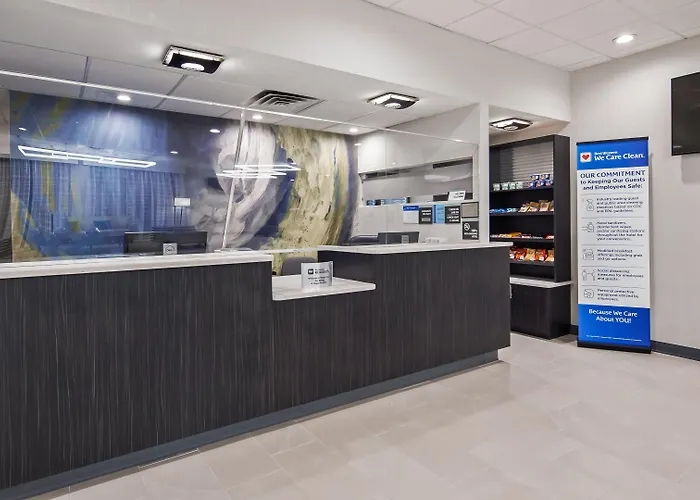 Best Western Plus Clarks Summit Scranton Hotel