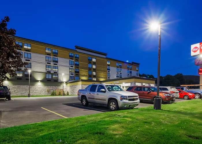 Best Western Plus Clarks Summit Scranton Hotel