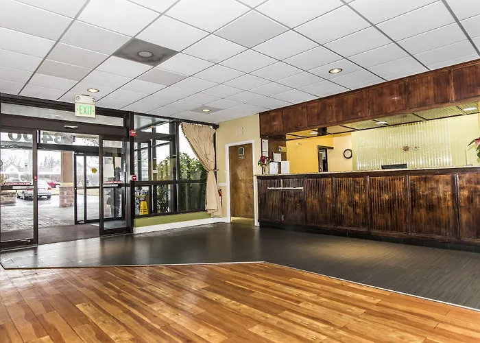 Northeast Garden Inn