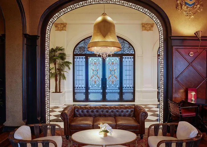 Grand Galvez Resort, Autograph Collection