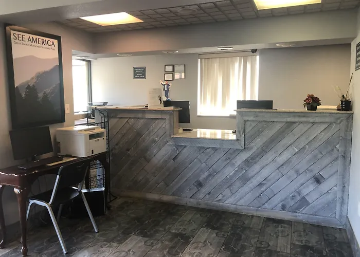 Travelodge By Wyndham Clarksville