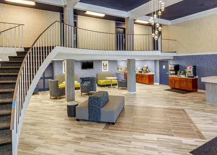 Quality Inn & Suites Apex - Holly Springs Nc