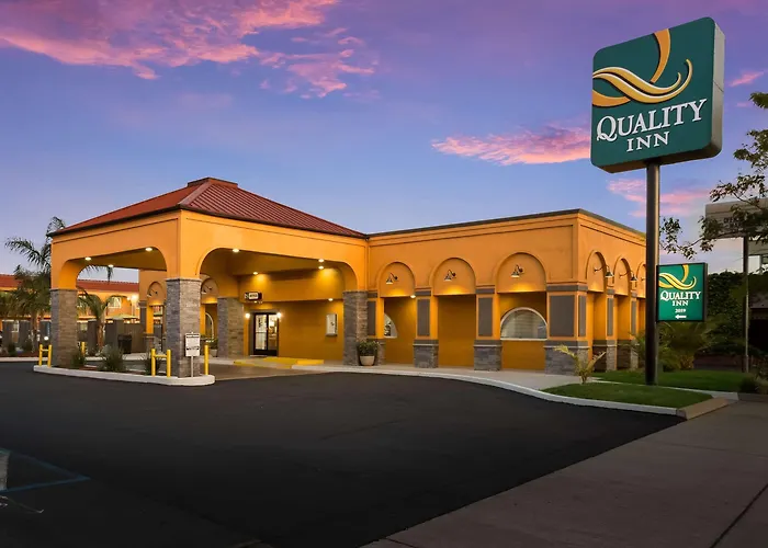 Quality Inn Redding Near I-5
