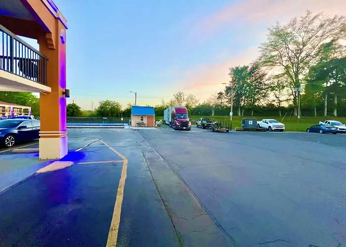 Days Inn By Wyndham Athens