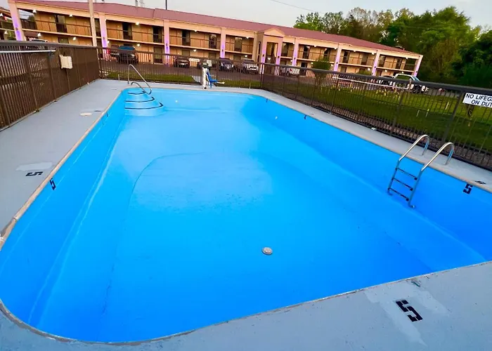 Days Inn By Wyndham Athens